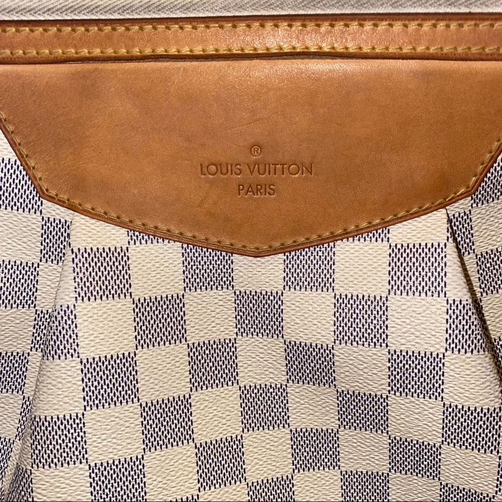 Louis Vuitton 100% authentic